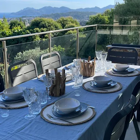 Luxueuse Cannes - Vue * לה קאנה